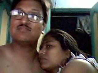 Bengali couple get naughty on cam