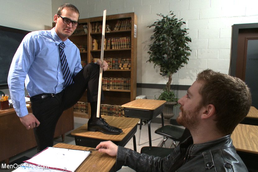 Straight professor gets edged and dildo fucked in the classroom | Mr Gay