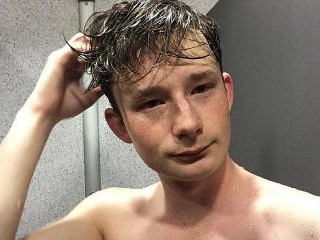 Stroking In The Shower With Andy - Andy Companion