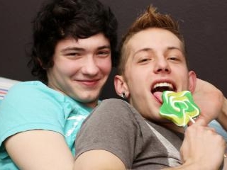 A Sweet Treat For Josh! - Josh Bensan And Kenny Monroe